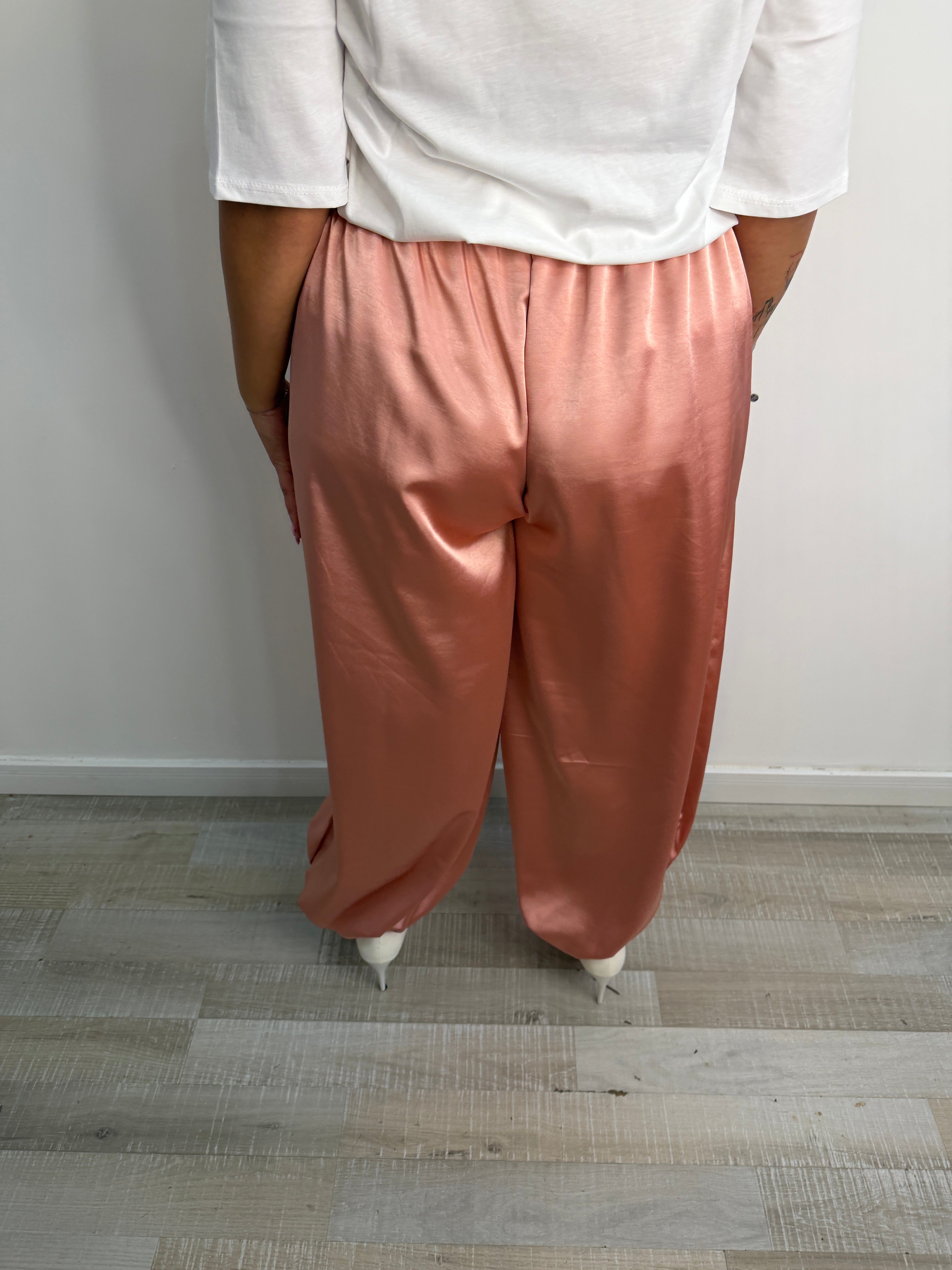 PANTALONE SATIN PESCA CURVY