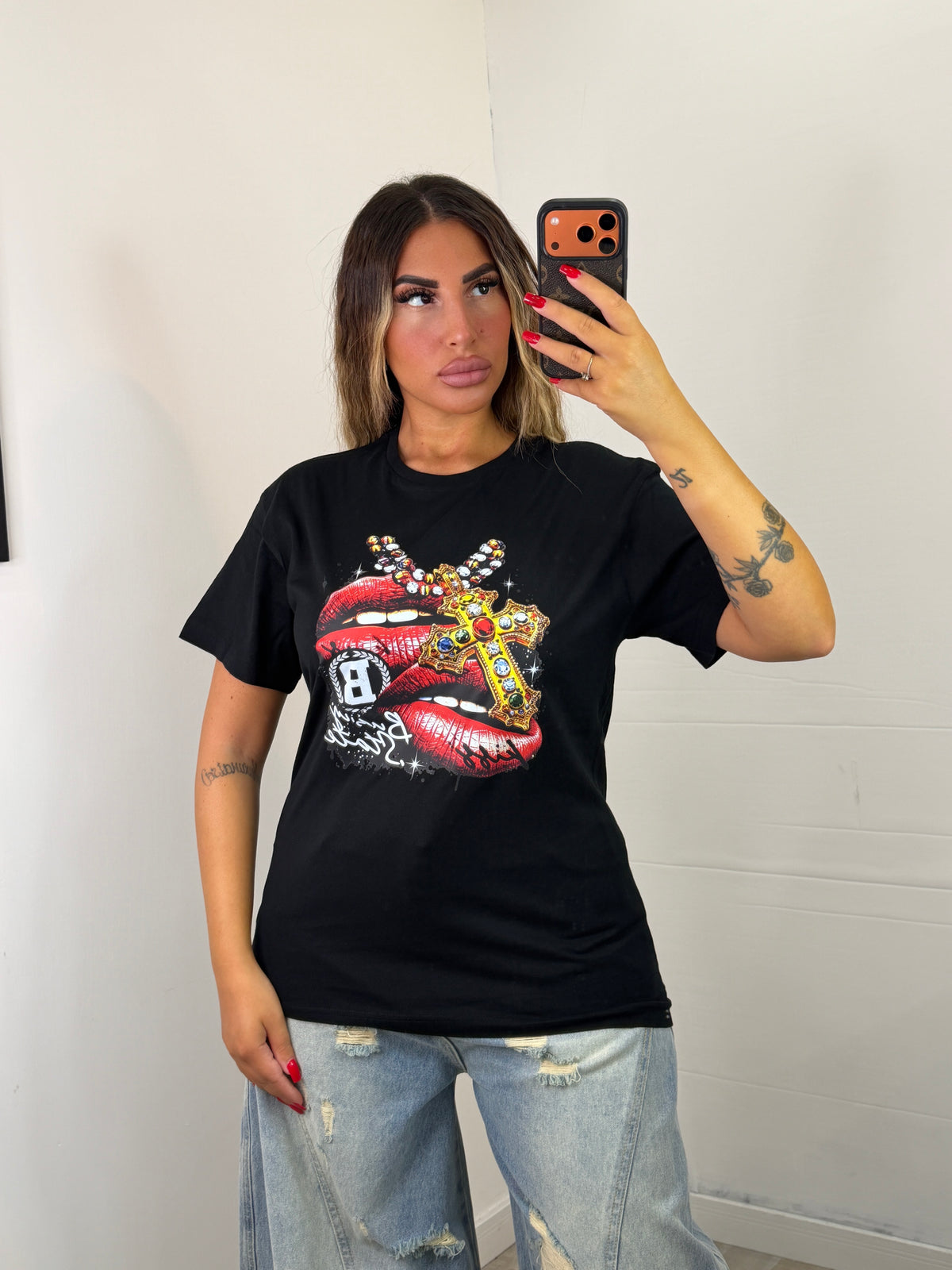T-SHIRT - 07