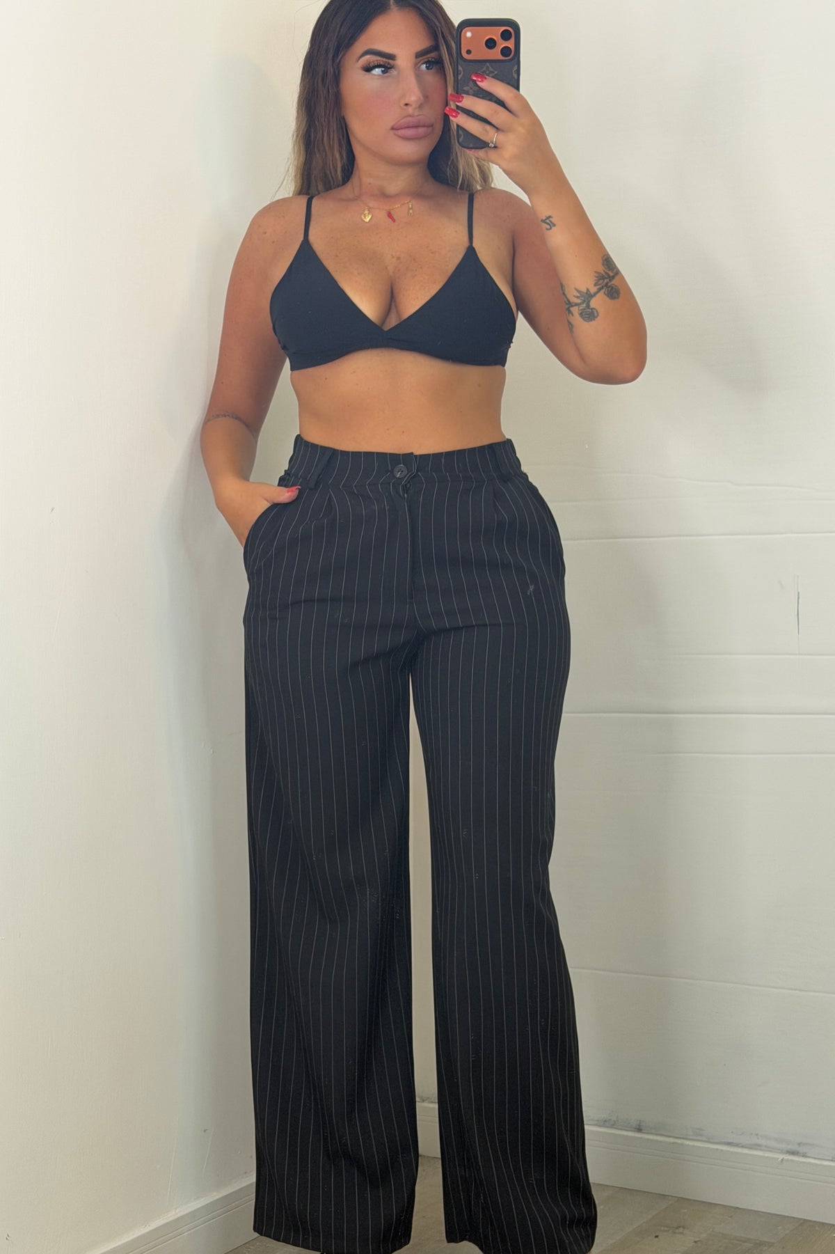 TOP NERO