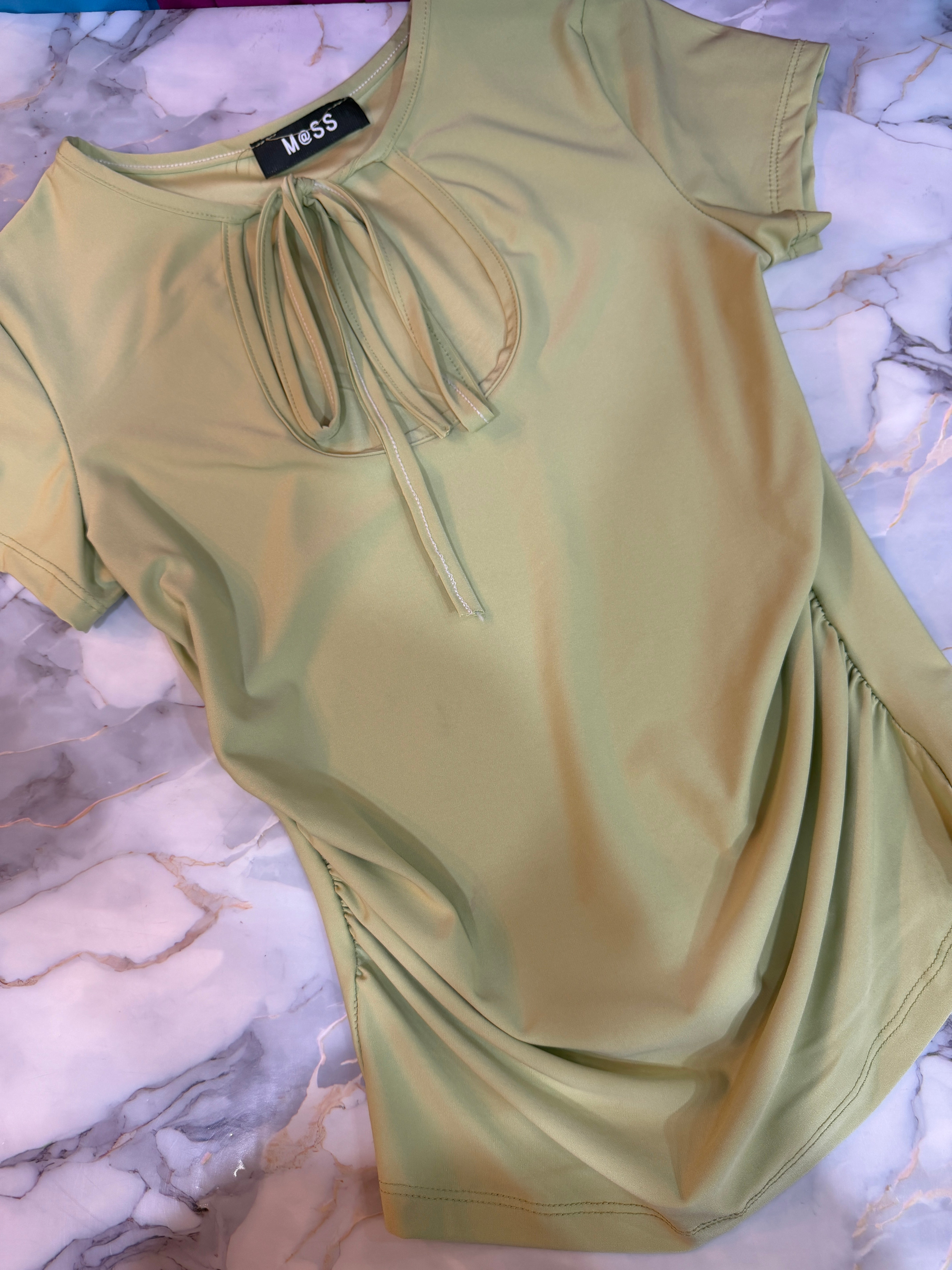 MAGLIA LYCRA SCOLLATA - BEIGE