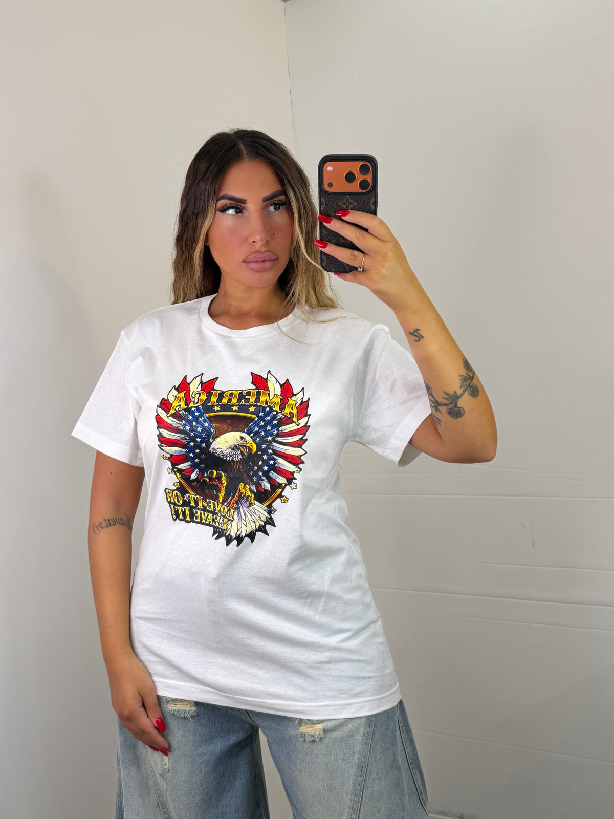 T- SHIRT - 016