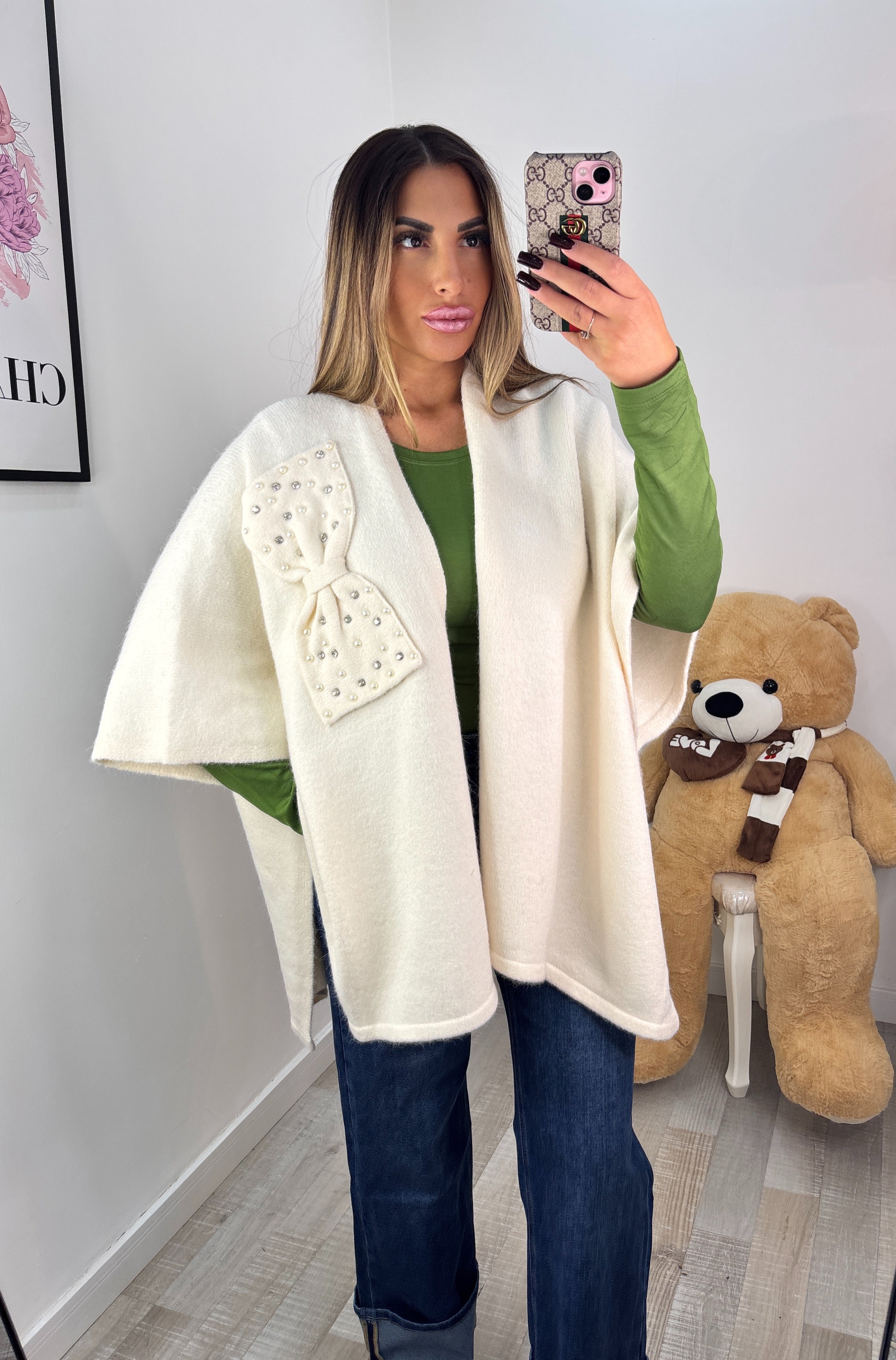 MANTELLA FIOCCHETTONE