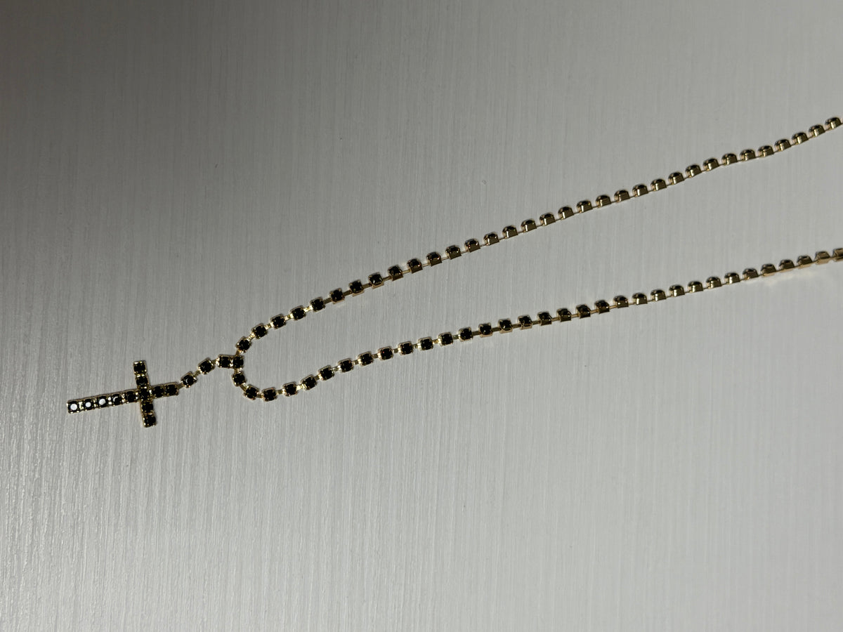 COLLANA CROCE BRILLANTINI NERA