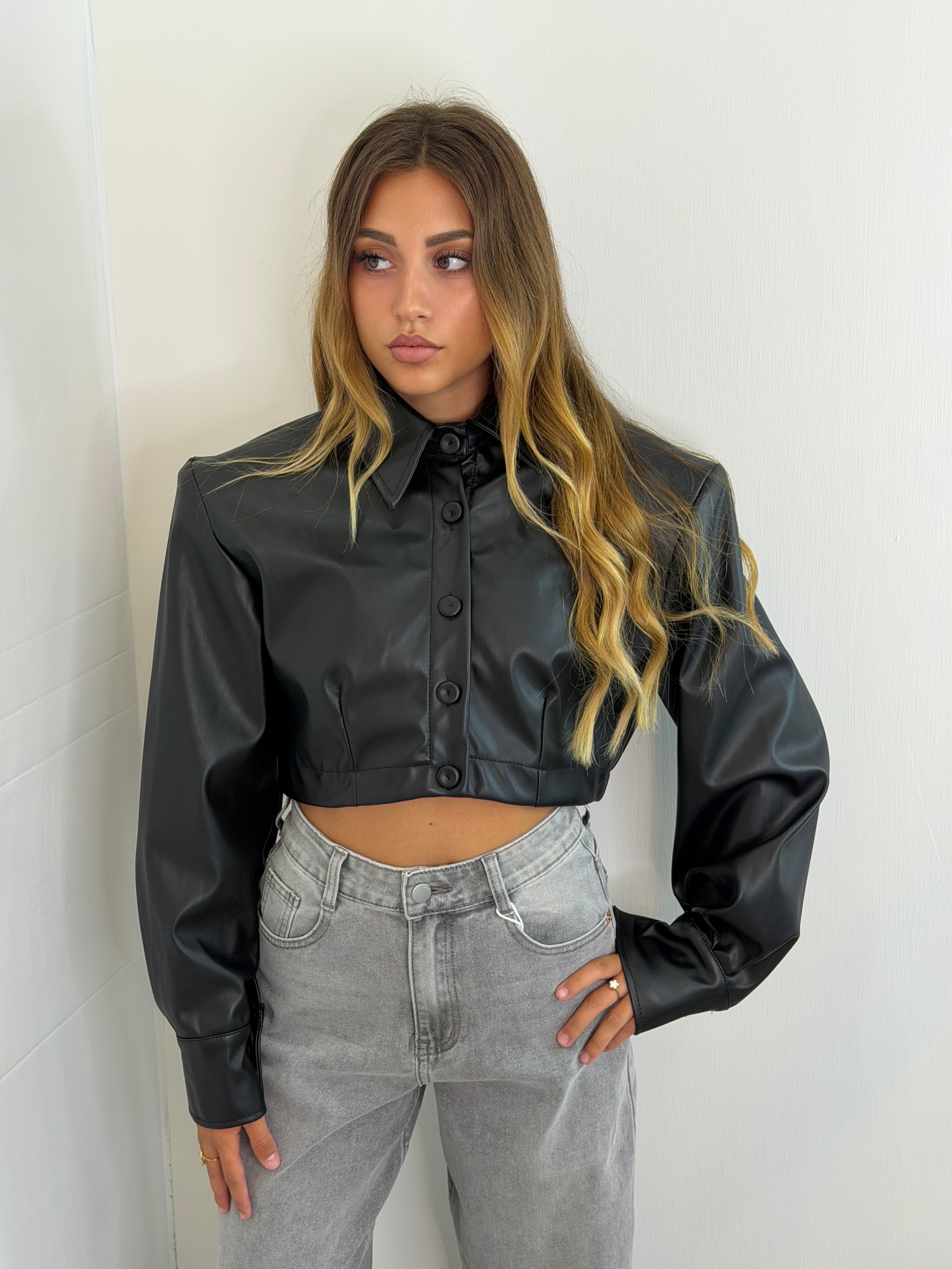 GIUBBINO ECOPELLE CROP - NERO
