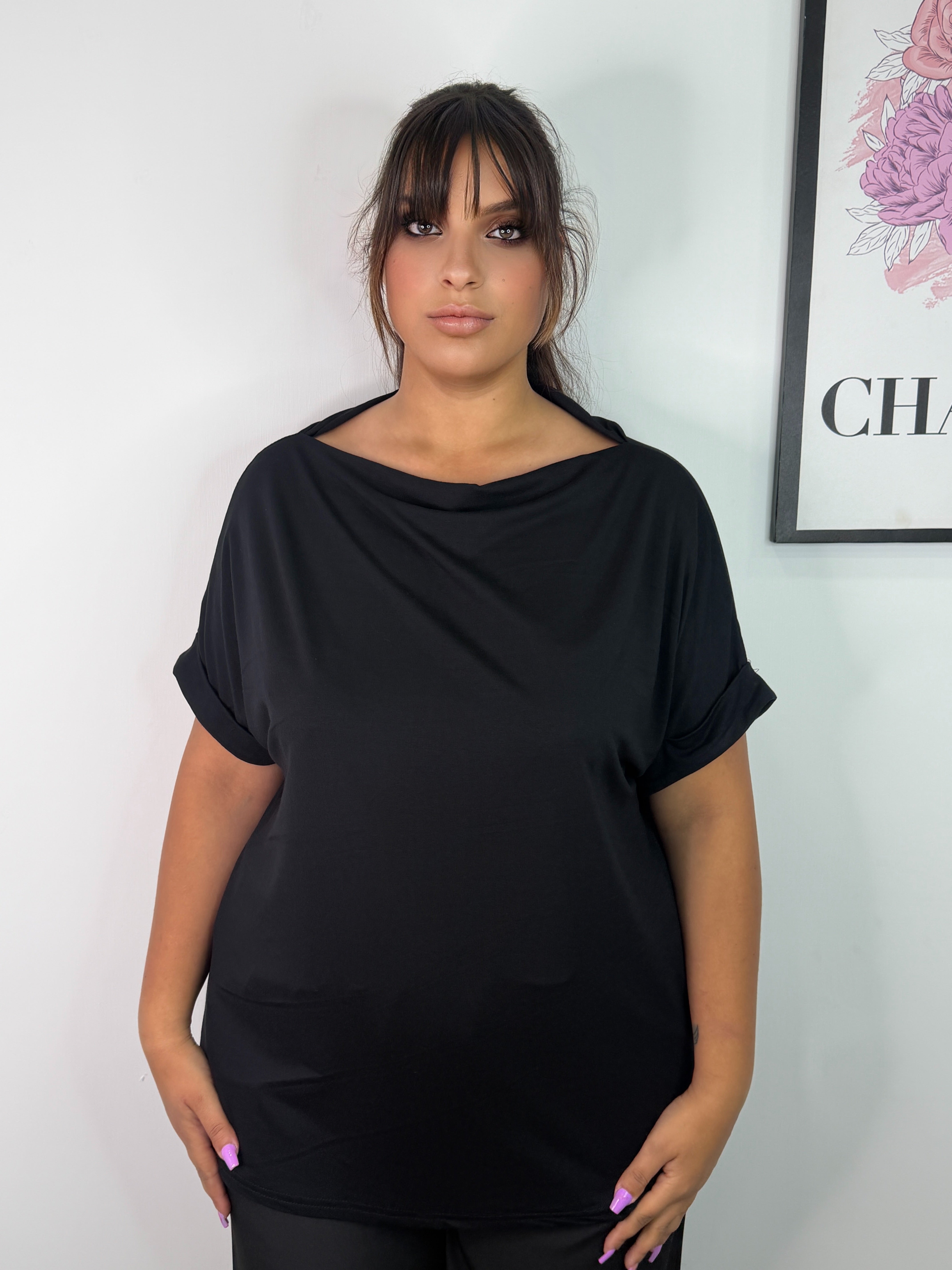 MAGLIA SCOLLO A BICCHIERE CURVY