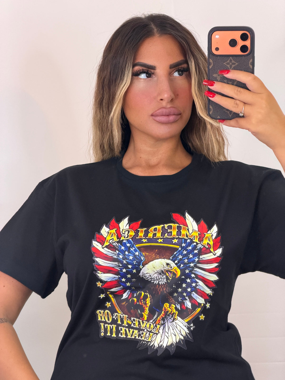 T-SHIRT - 010