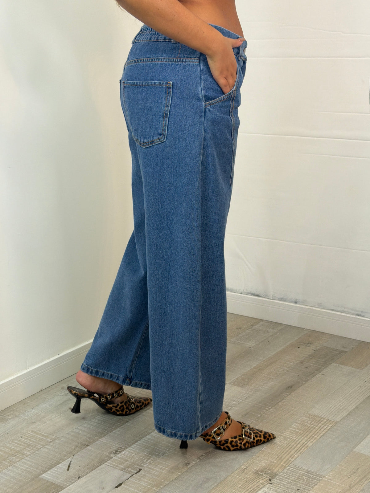 JEANS WIDE LEG - LAVAGGIO CHIARO