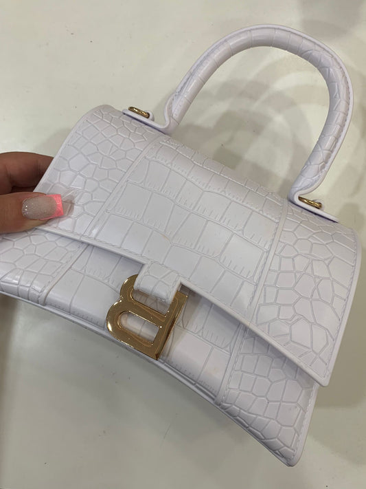 BORSA B.