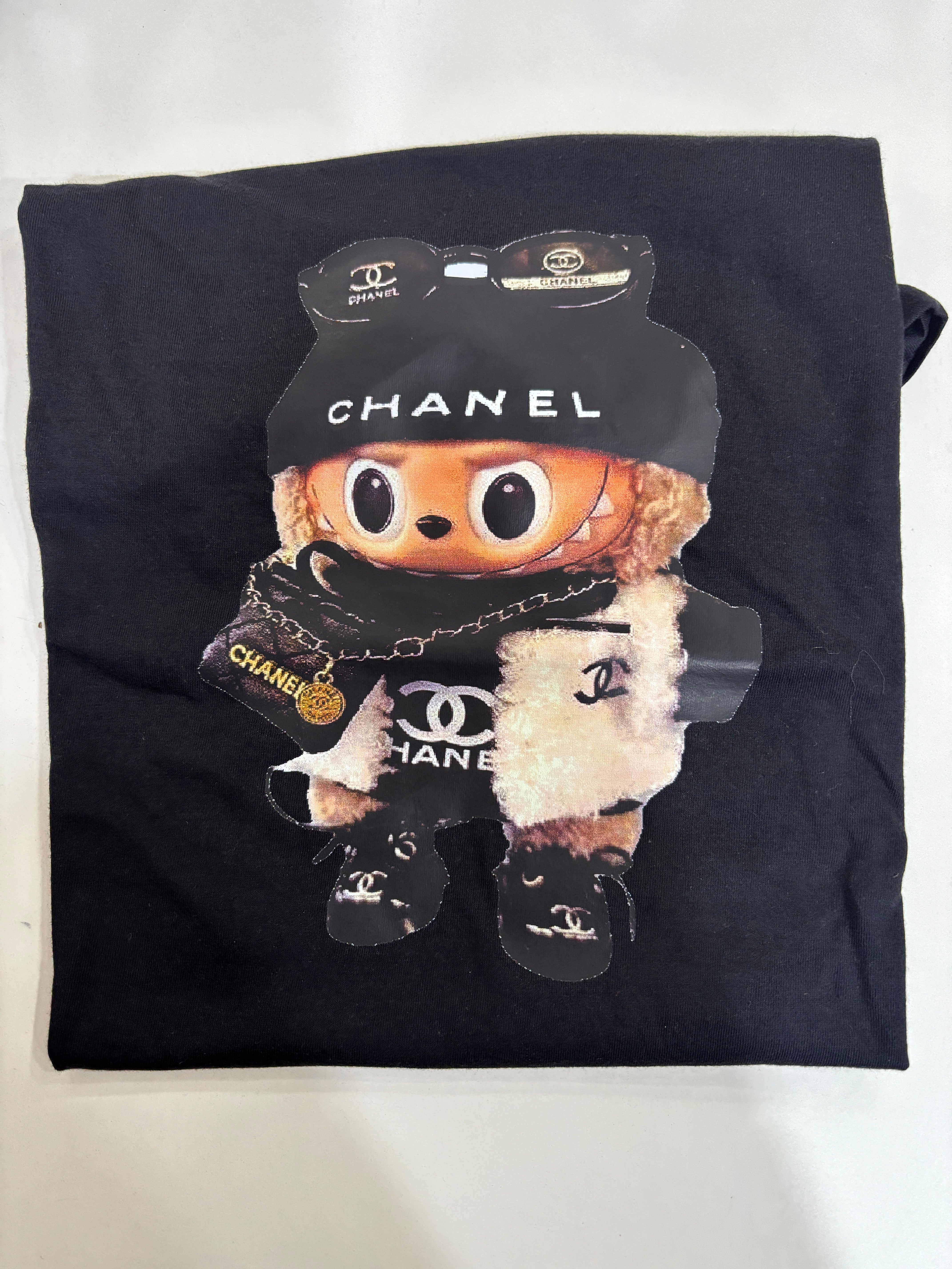 T-SHIRT LABUBU CHAN.