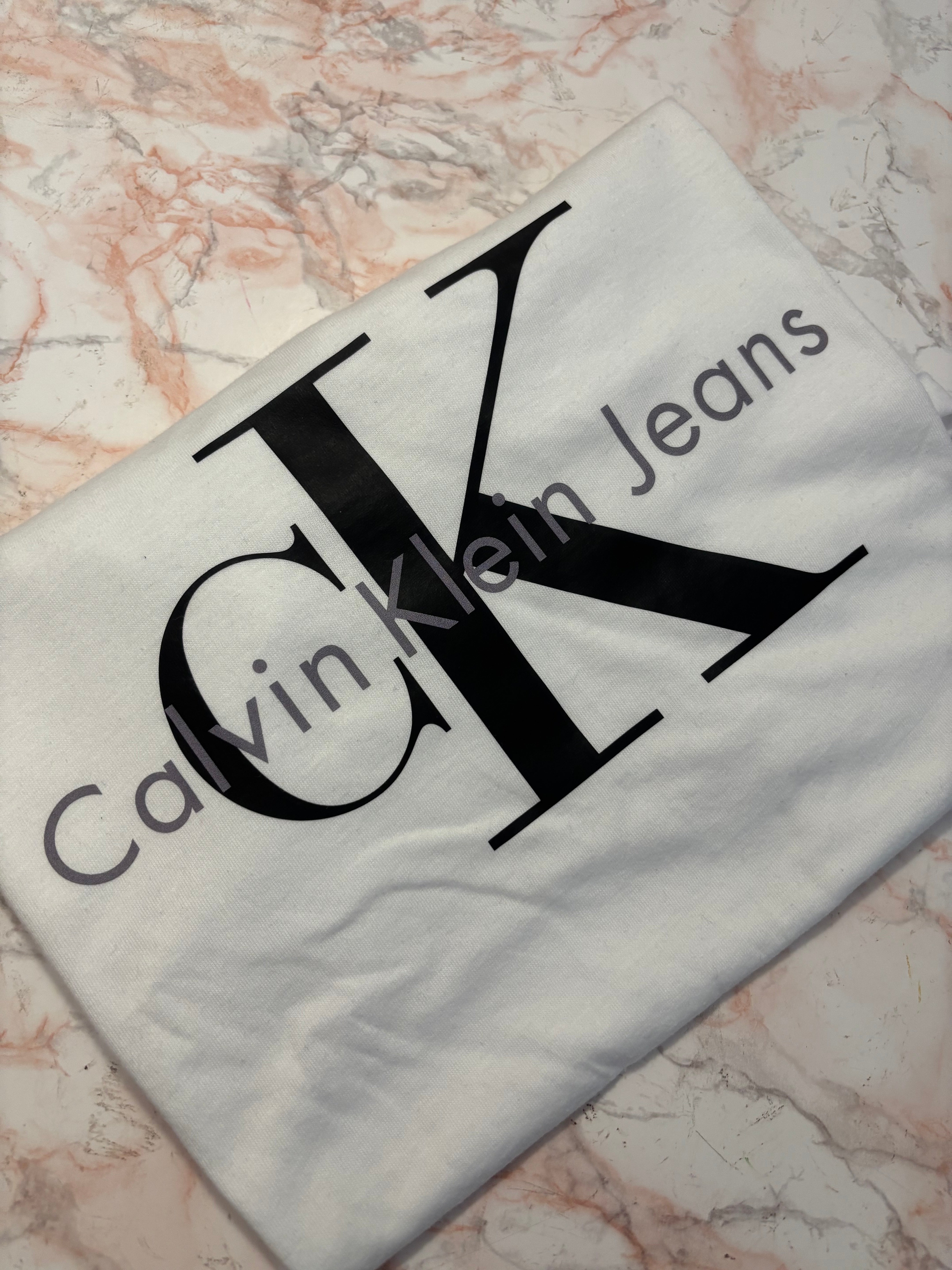 T-SHIRT C.K
