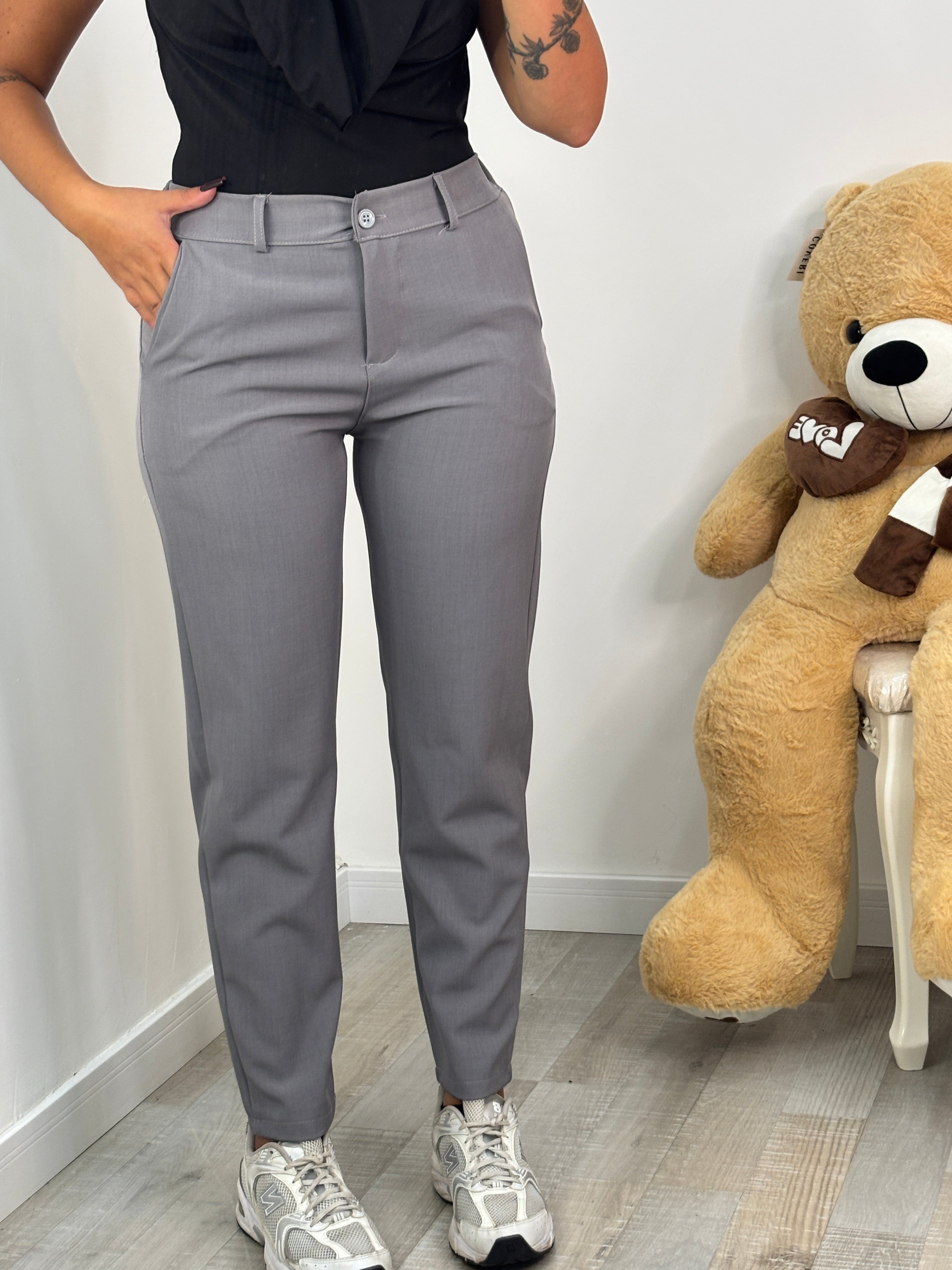 PANTALONE A SIGARETTA