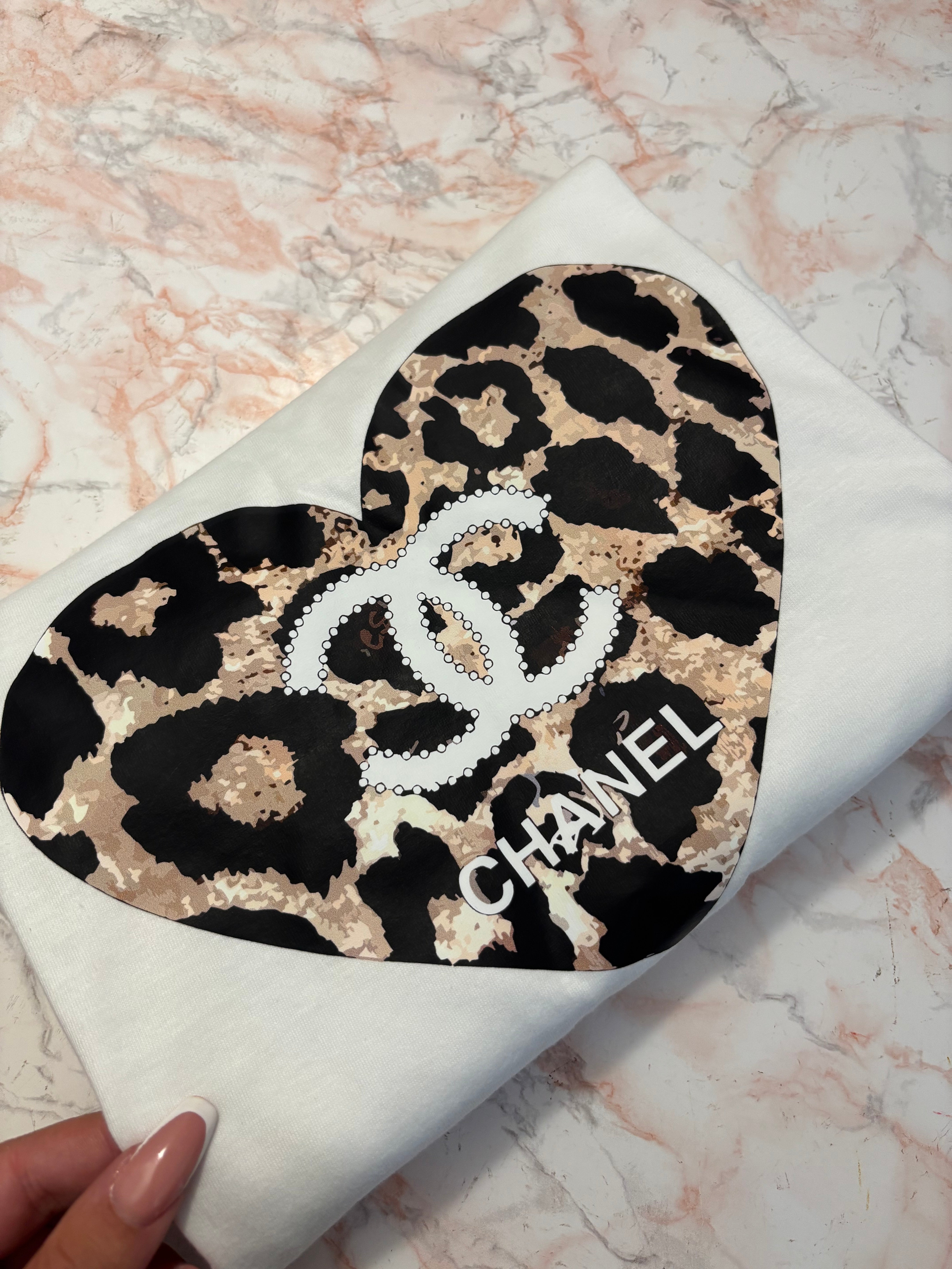 T-SHIET CUORE LEOPARDATO