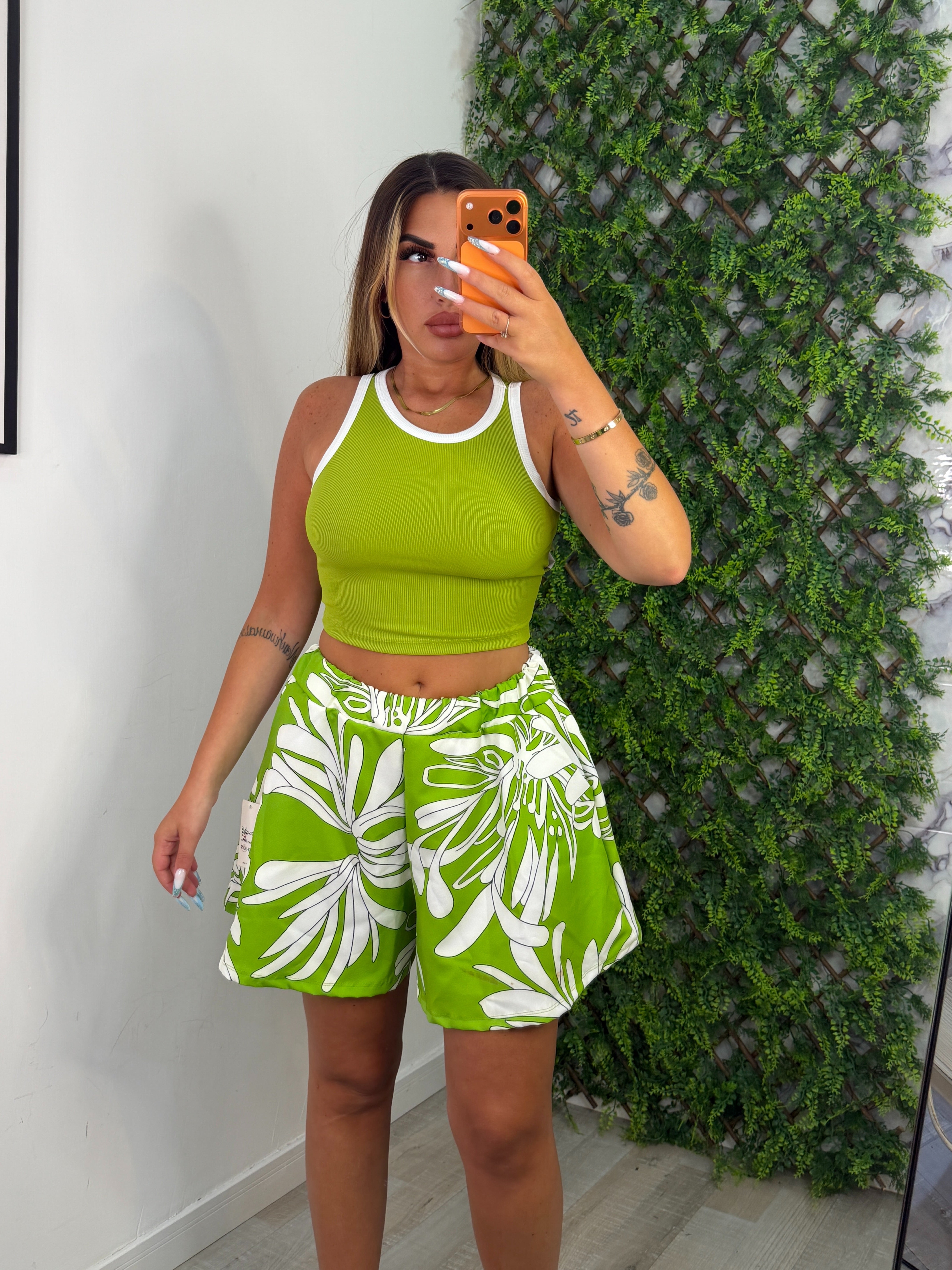 PANTALONCINO VERDE