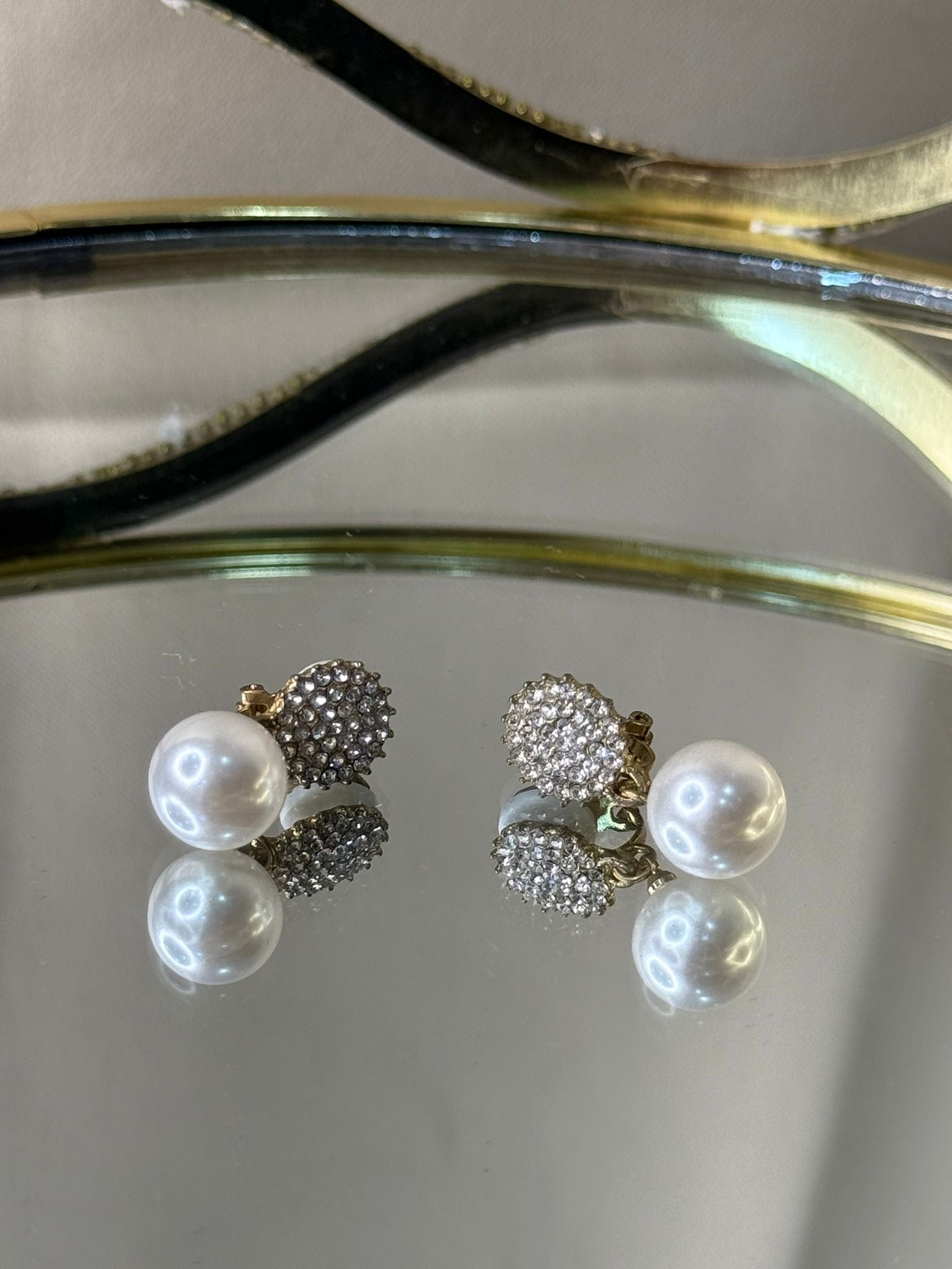 ORECCHINO CLIPS PERLA