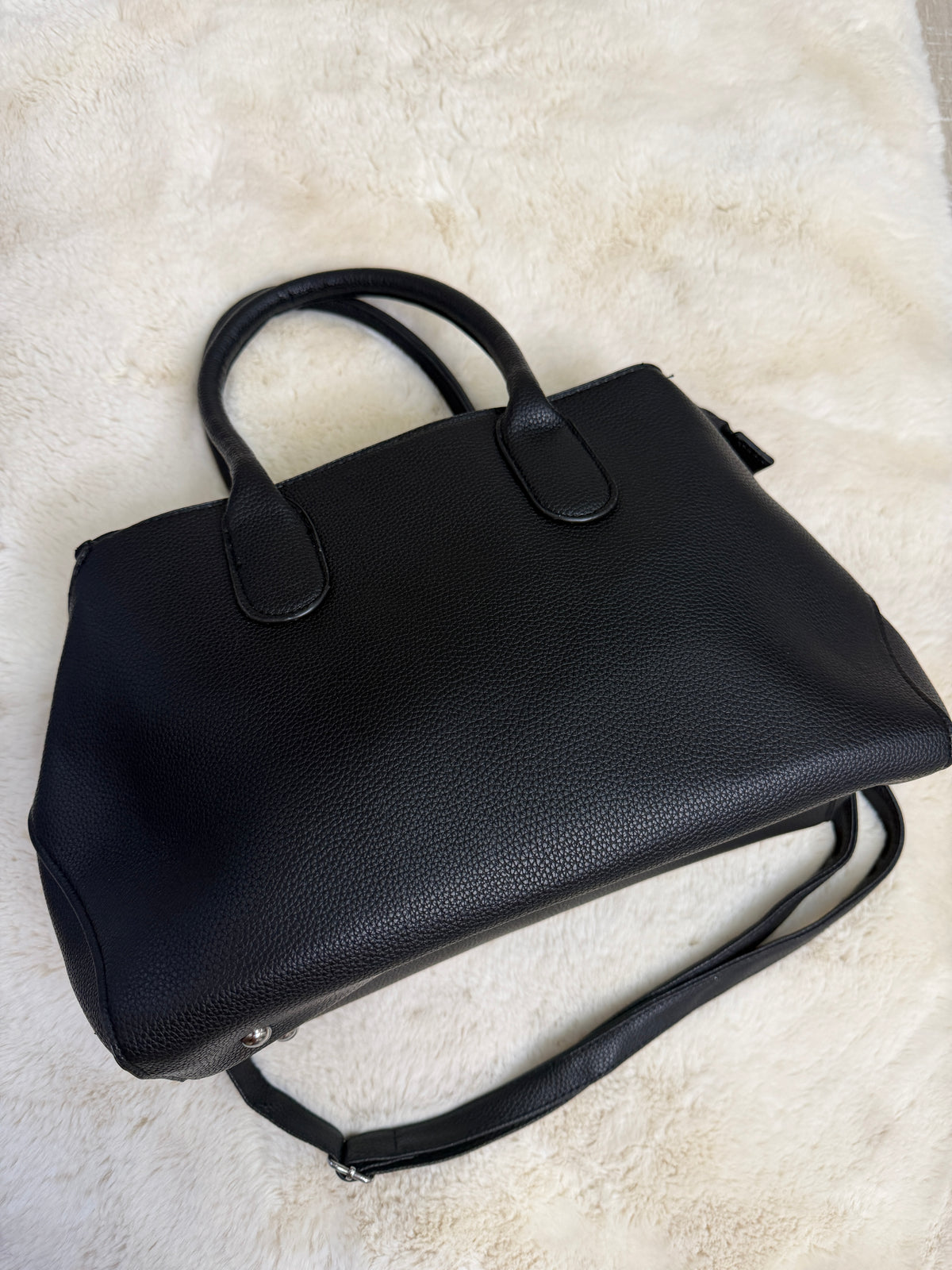 BORSA BASIC NERA