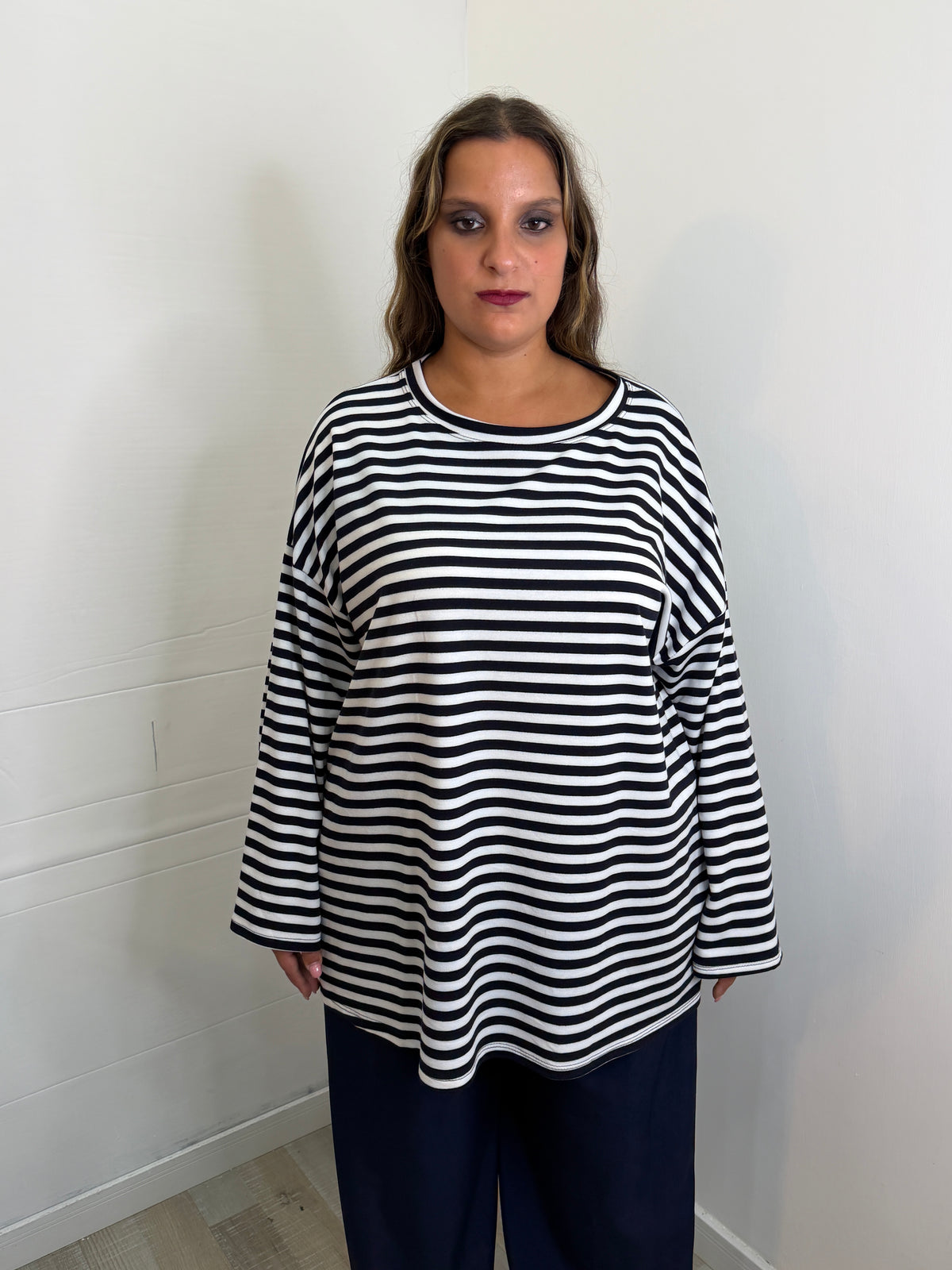MAGLIA RIGHE CURVY