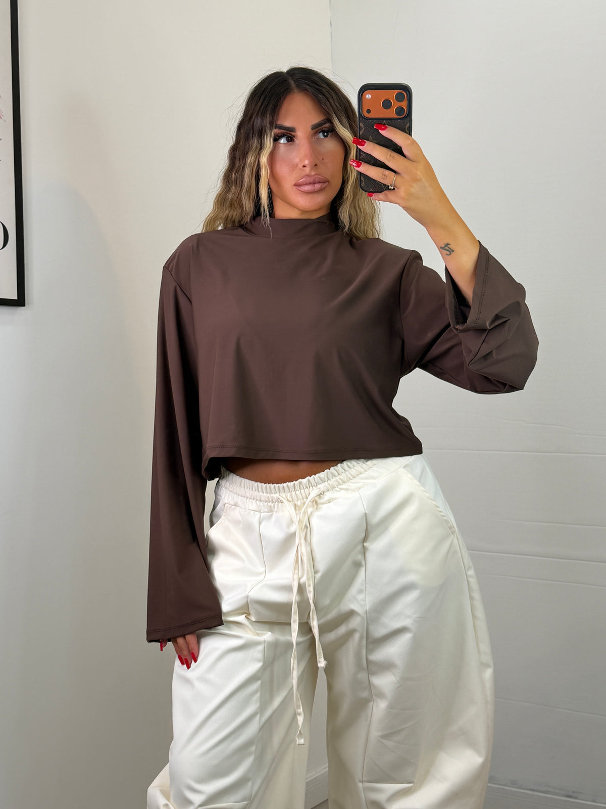 LONG SLEEVE CROP