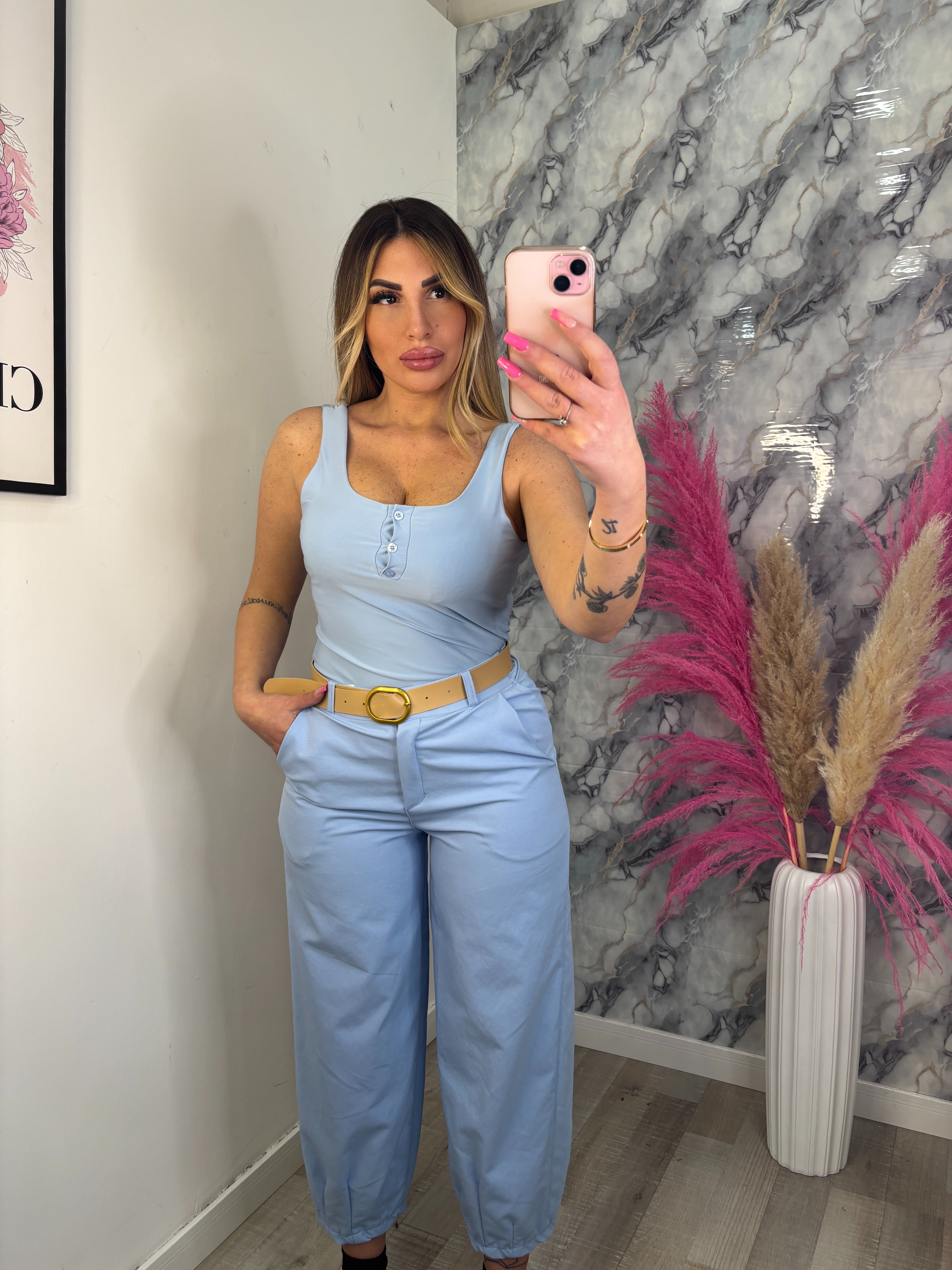 PANTALONE CON CINTURA CELESTE